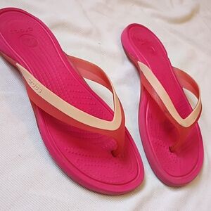CROCS Women's Pink thin Thong Sandals